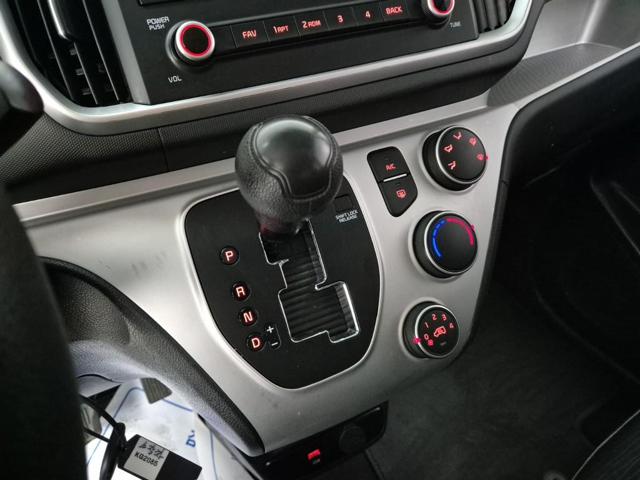 6031000496R8.jpg