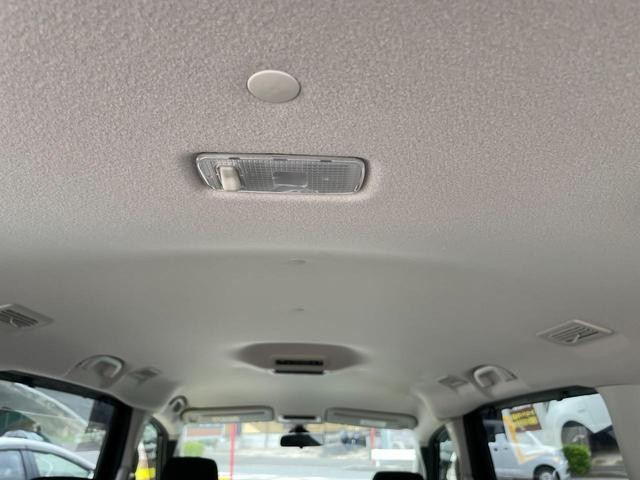 0520407A30260503W01216.jpg