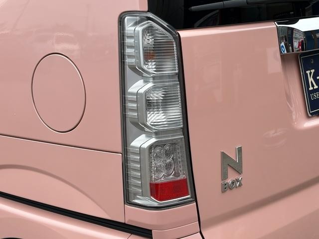 1201232A30261004W00115.jpg