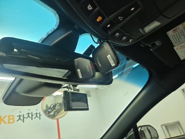 6071501624R16.jpg