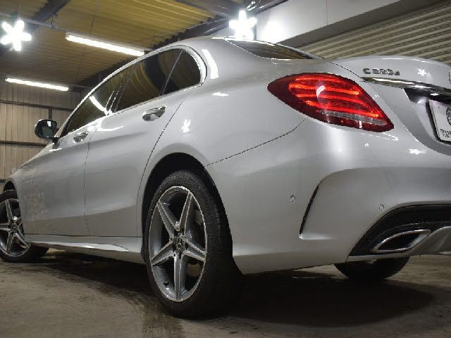 a417ee478add8aeca588be9627cae1e6.jpg