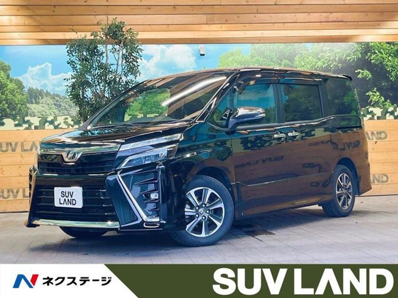 2019 Toyota Voxy, photo 1 of 1