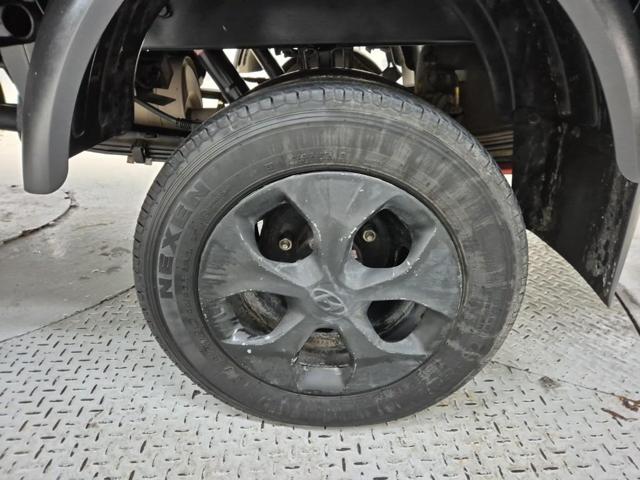 5121502092R19.jpg