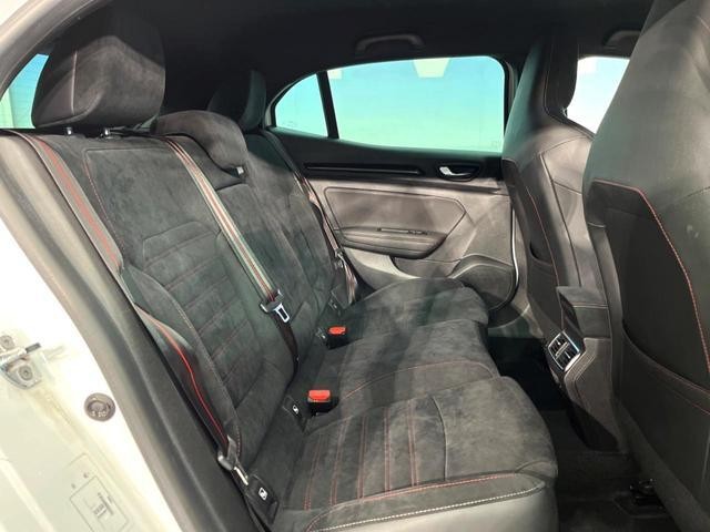 26731054_carP_l_2.jpg