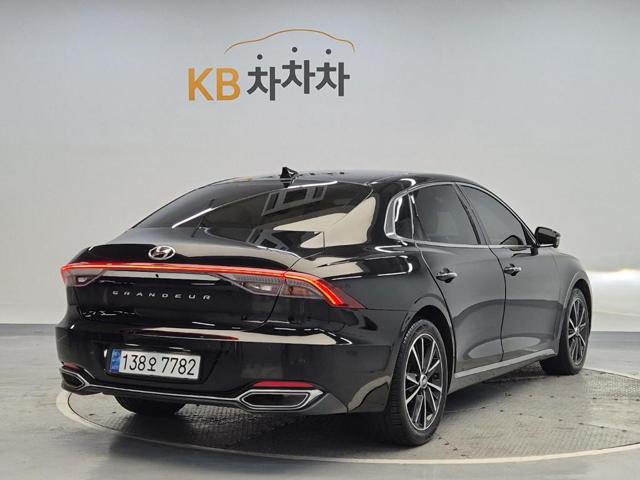 5121502416R3.jpg