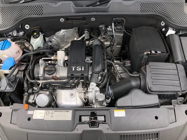 9572574A30250918W00115.jpg