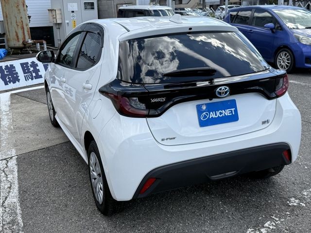 c76fef30195624fe5e06fca078d5bbb0.jpg