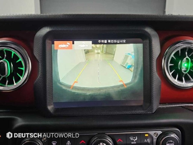 8ef79ee707cc85ff90e3d6350835e9ae.jpeg