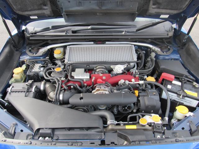 0560435A30260611W00203.jpg