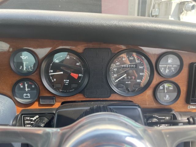 37ae27c044a4664edd2ca937902cfba1.jpg