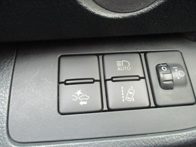 0600569A30261005W00116.jpg