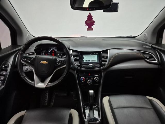 6011000585R7.jpg