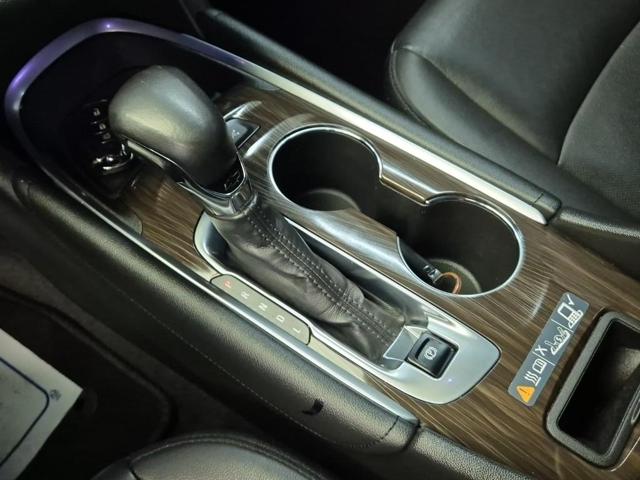 6011500817R8.jpg