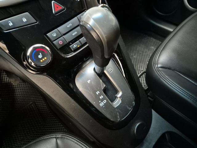 6011001586R8.jpg