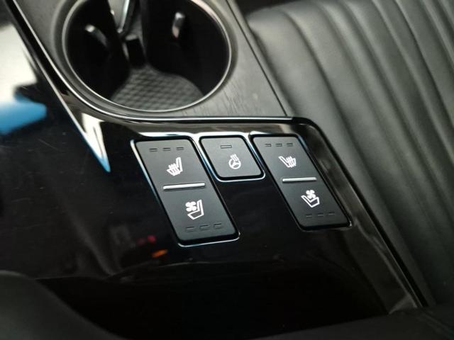 5101001377R16.jpg