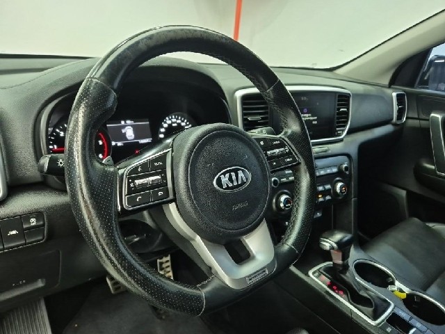 6081000285R9.jpg