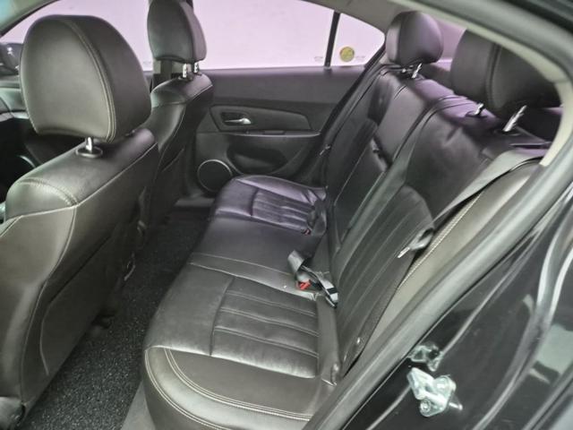 6011000195R12.jpg