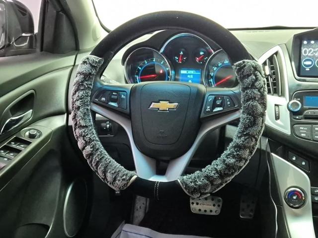 6011000195R9.jpg