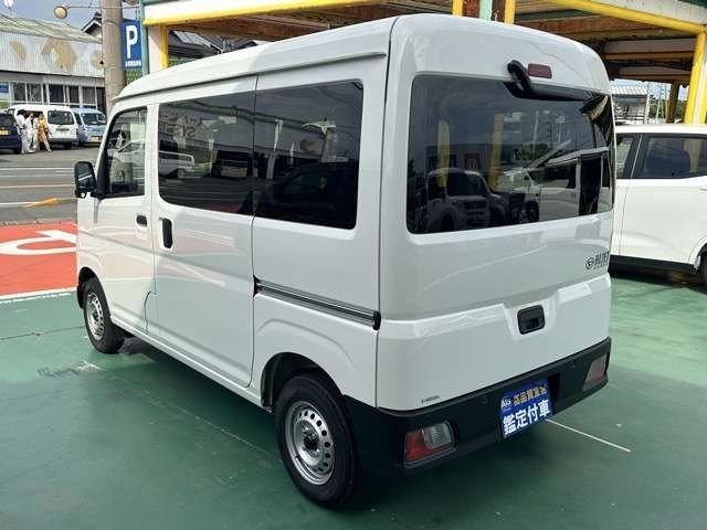 f72dae18ce26127361d2b1fefab6560a.jpg