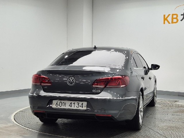 6081000058R3.jpg