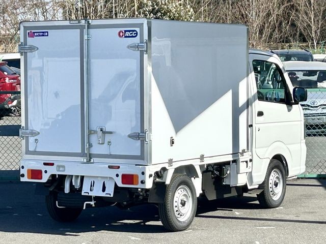 2fbd207bcf9d963fa2d9aead141995e7.jpg