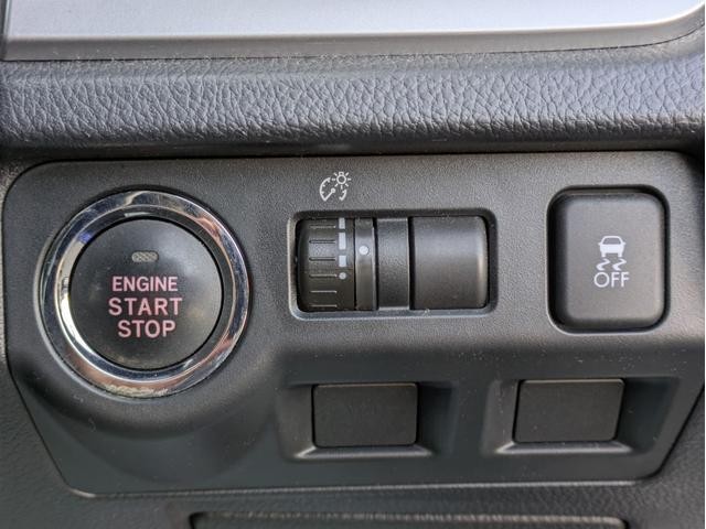 0300156A30261008W00217.jpg