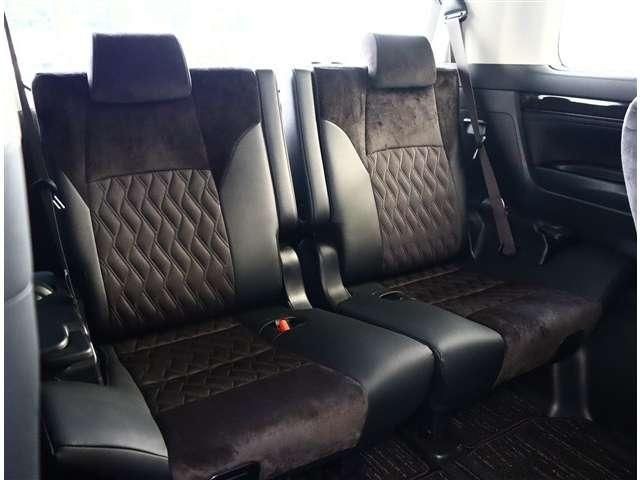 3db65058db75eabb8ab18da777bd5366.jpg