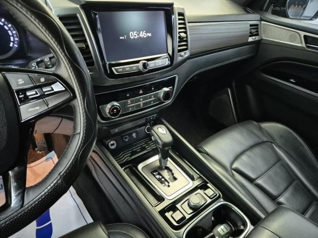 6051500174R10.jpg