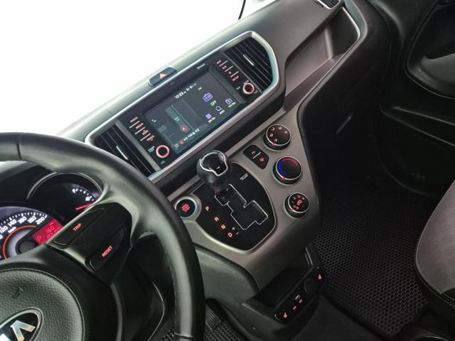 6051000220R10.jpg
