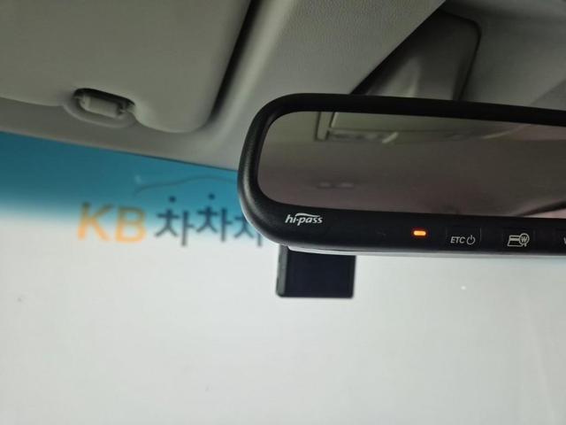 6051000220R16.jpg