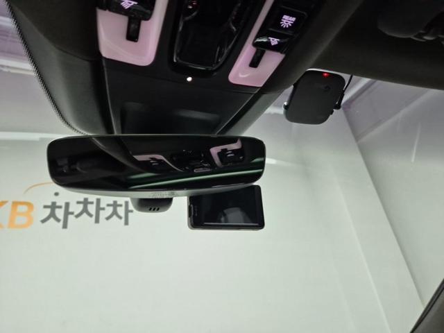6041002221R17.jpg