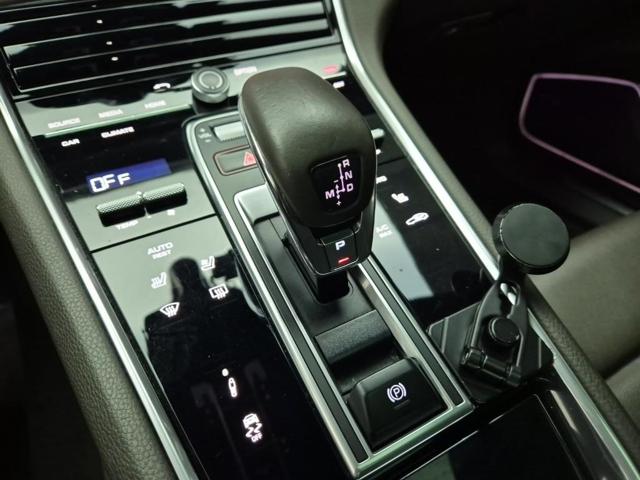 6041002221R8.jpg