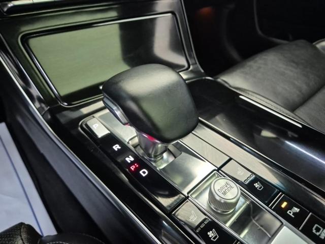6011500928R8.jpg