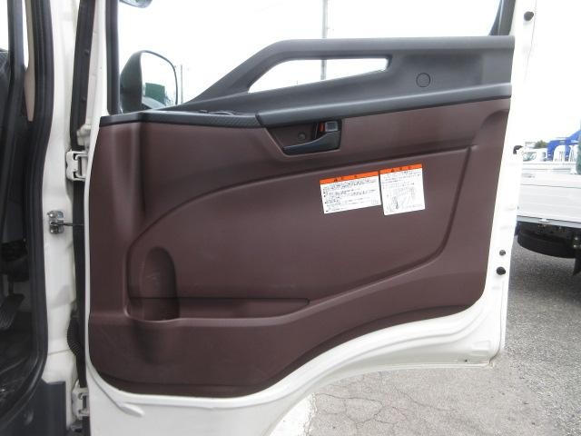 30a8c2fe5550fbe83ae8034f9276f592.jpg