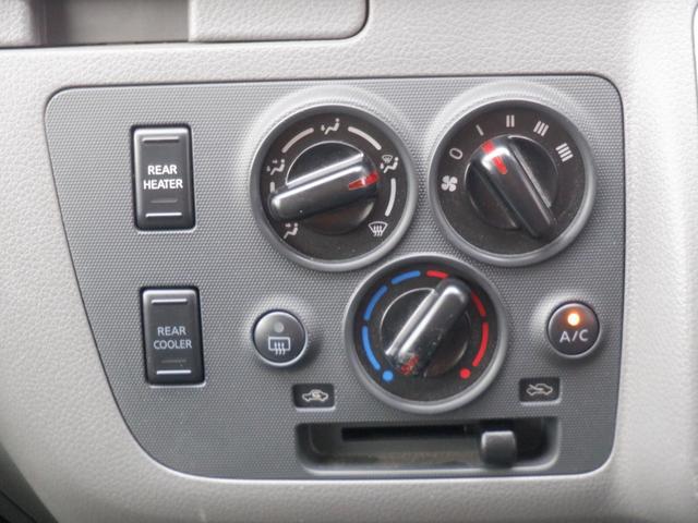0709200A30260608W00115.jpg