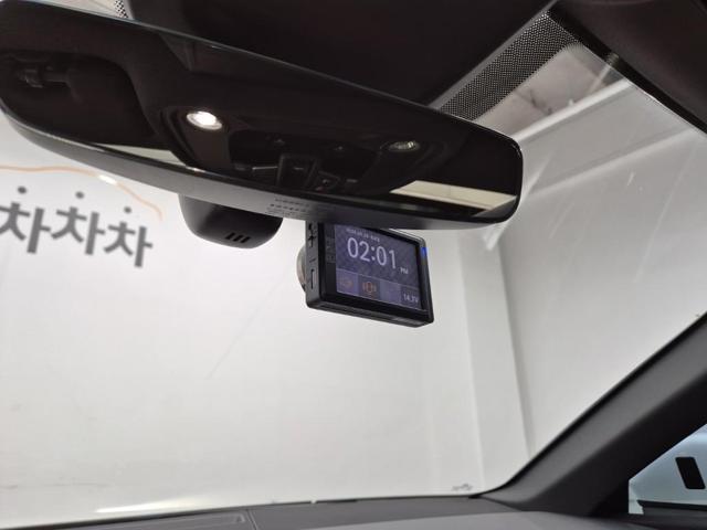 6051001828R18.jpg