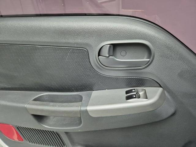 6041000657R12.jpg