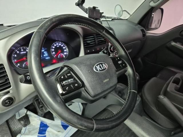6041000657R8.jpg