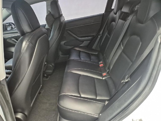6081500444R12.jpg
