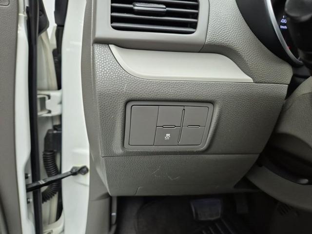 5121000793R15.jpg