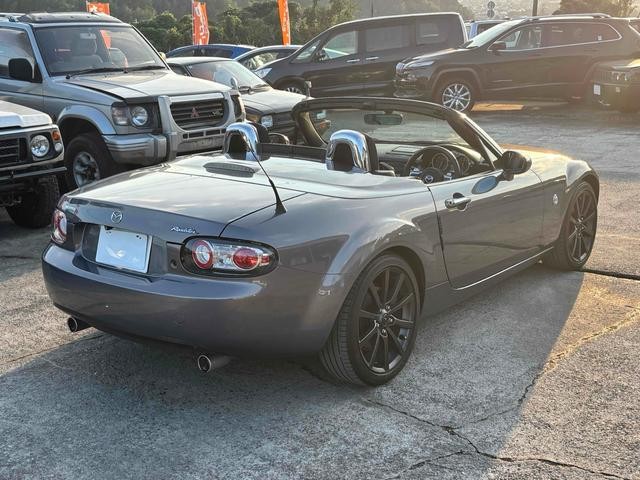 0802058A30261021W00212.jpg