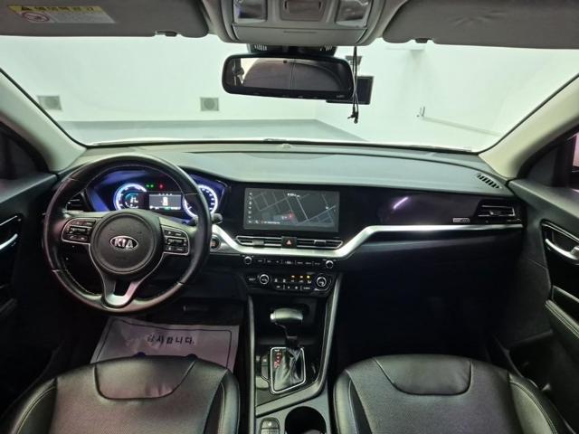 6051501476R7.jpg