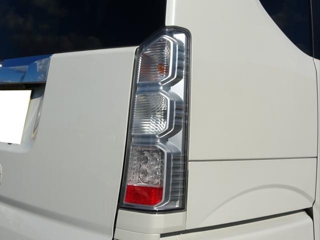 0708604A30261008W00115.jpg