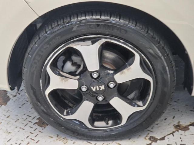 6041501565R19.jpg