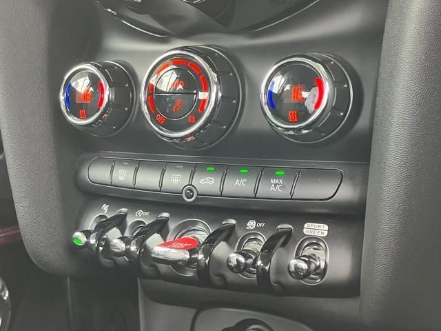 e7046cbdfa1c41136ca46bcc3f27fbde.jpg