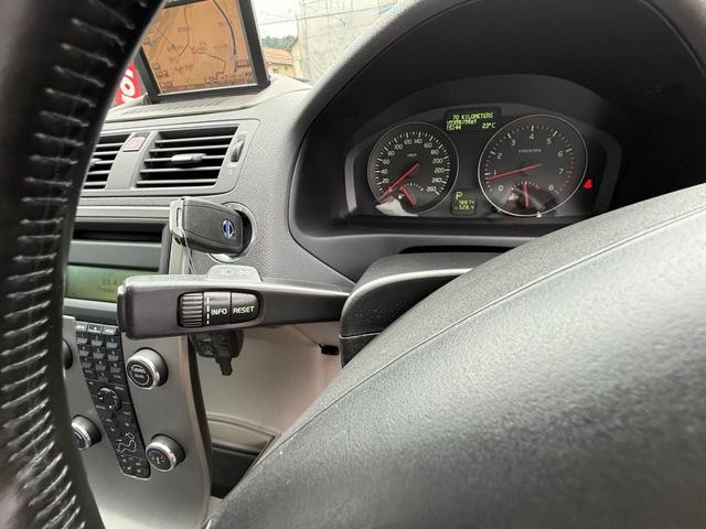 9700059A30261001W00115.jpg