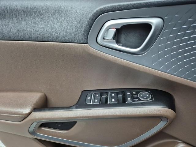 6041002633R19.jpg