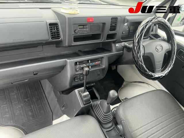 b24bc73e6e5ecda1e2e85b75ccca32a6.jpg