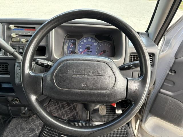 0802750A30261005W00107.jpg