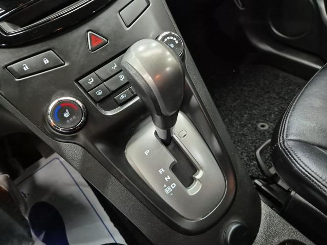 6051001878R8.jpg